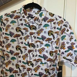 NWT A-Lab Zumiez Trippy Mushroom Short Sleeve Woven Button Down Shirt w Pocket